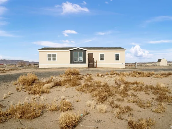 3300 E 4th St, Silver Springs, NV 89429