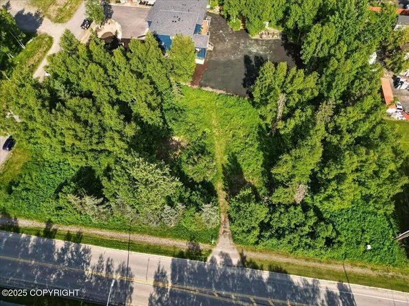 13819 Elmore Rd, Anchorage, AK 99516