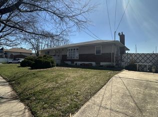396 Watchogue Rd, Staten Island, NY 10314
