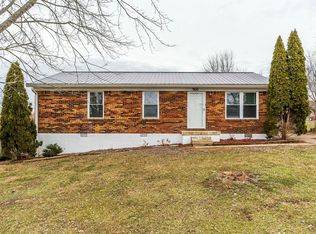 300 Static Rd N, Paris, KY 40361