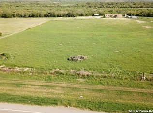 99 State Highway 97 W, Floresville, TX 78114