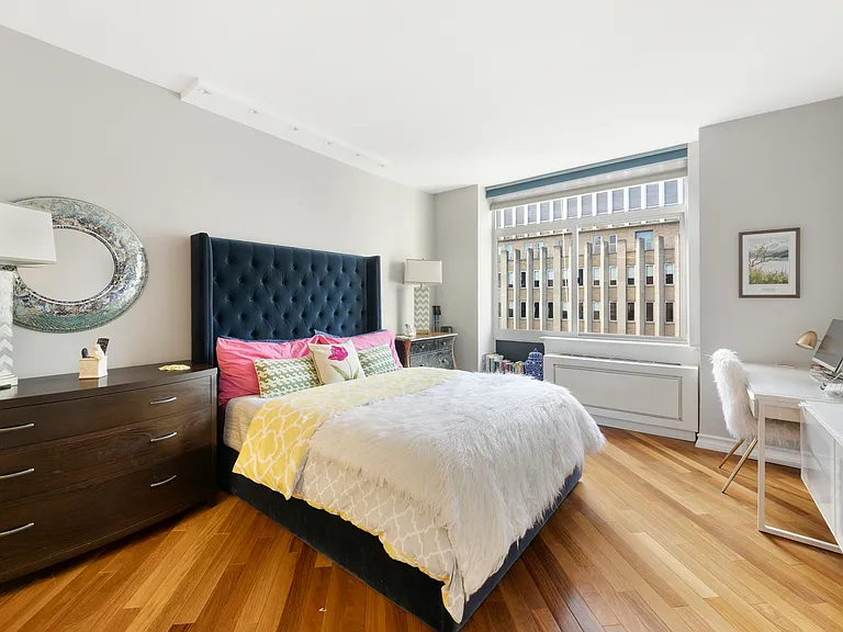 303 E 43rd St #11C — Photo 5