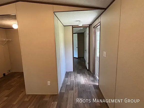 5th image of 1728 De Saix Blvd #101