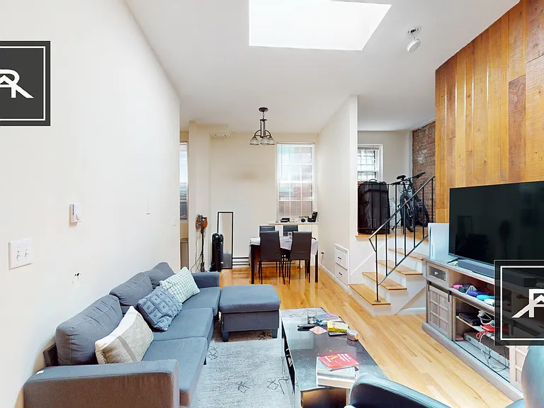 275 Marlborough St #CH — Photo 6