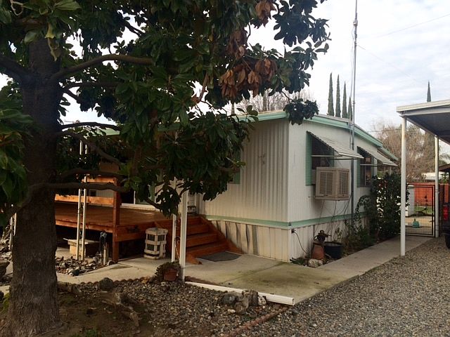 1st image of 21790 Avenue 295