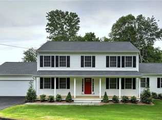 60 Flint Ridge Rd, Monroe, CT 06468