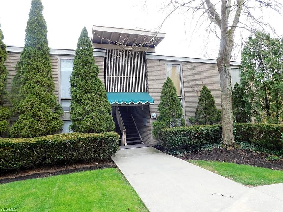 1st image of 6620 Chaffee Ct #1-J