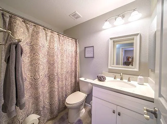 5560 W Dove Of Peace Dr — Photo 19