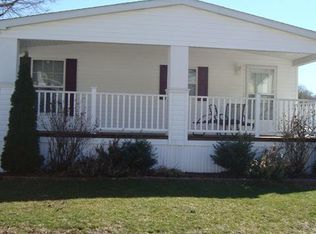 98 Woodland Park, Shelton, CT 06484
