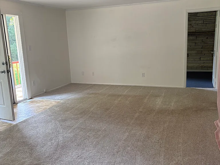 13485 Wilson Rd — Photo 16