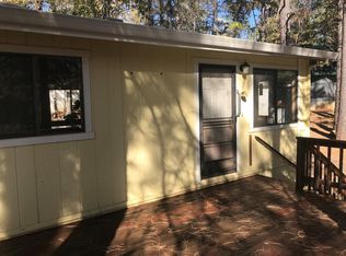 18647 Dunvegan Dr, Applegate, CA 95703