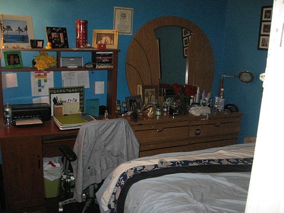 2nd image of 617 S 42nd St