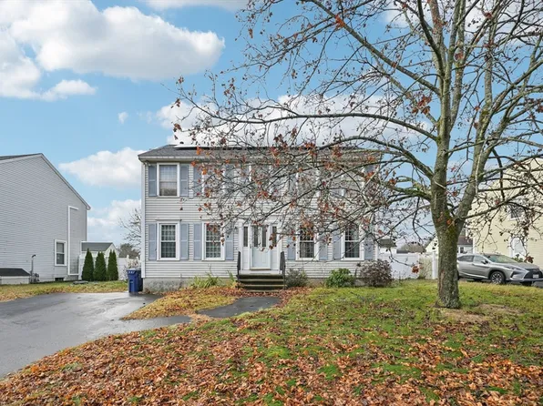 29 Wimbledon Xing, Dracut, MA 01826