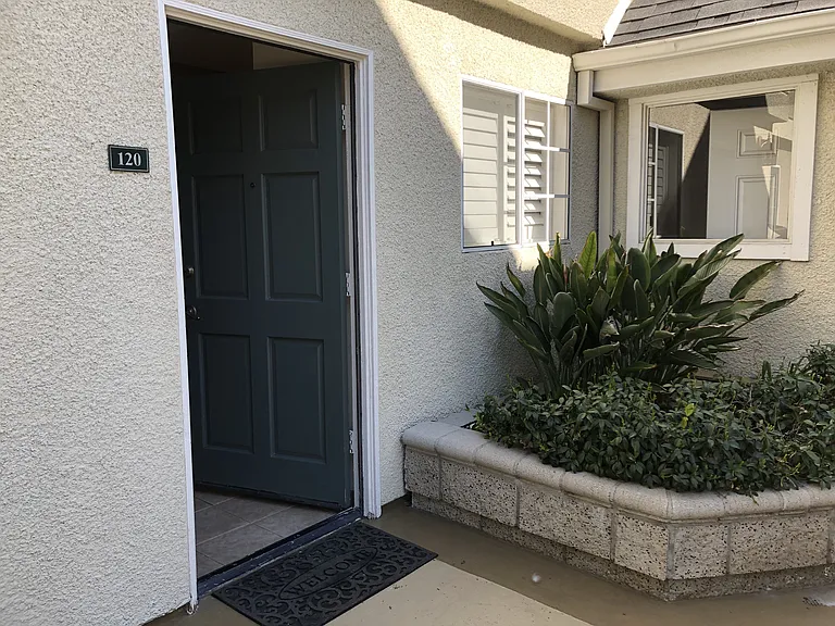 Terrace Trousdale Apartments — Photo 48