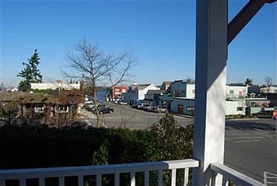 1st image of 207 Anthes Ave
