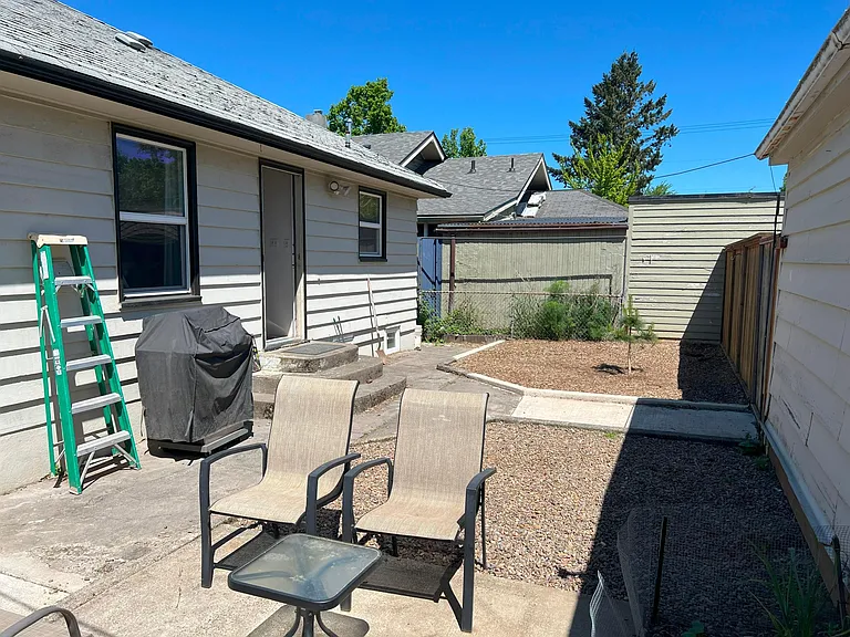 3518 SE 63rd Ave — Photo 8