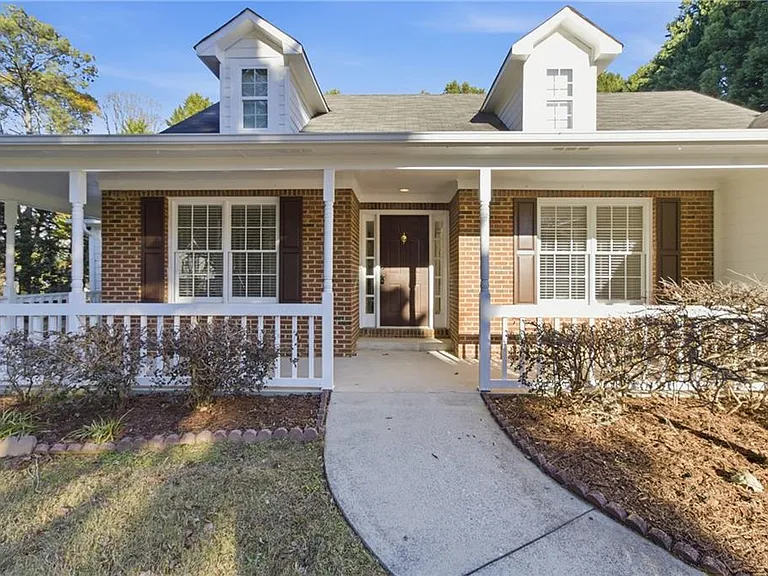 2110 Meadow View Ct — Photo 4