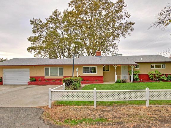3rd image of 4837 Palomino Ln