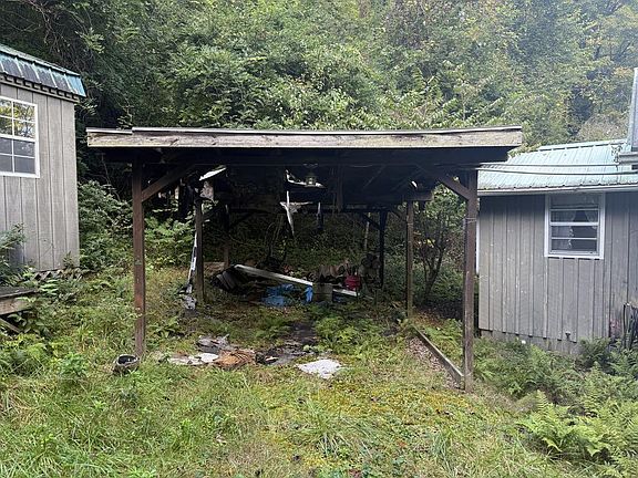 5th image of 2794 E Fork Rd