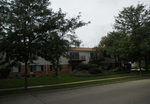 2nd image of 3416 Valley Ridge Rd APT 4