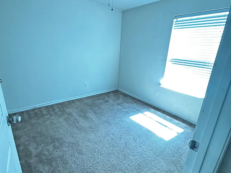 852 W Vanderbilt St #1102 — Photo 10