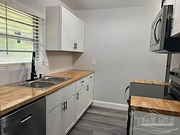 3rd image of 725 Alfonso St