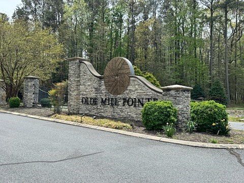 5th image of 57 Olde Mill Ln