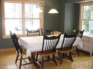 496 63rd St, South Haven, MI 49090