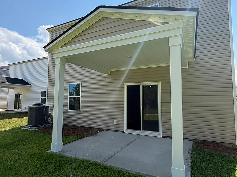 Rear covered patio