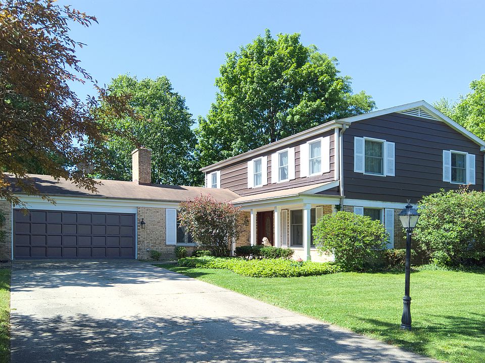1st image of 4045 Picardy Dr