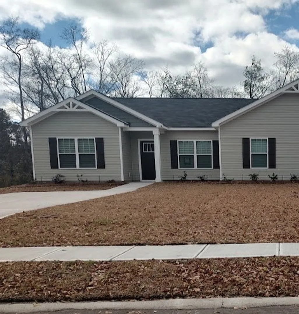 Building Photo - 122A Smithfield Dr
