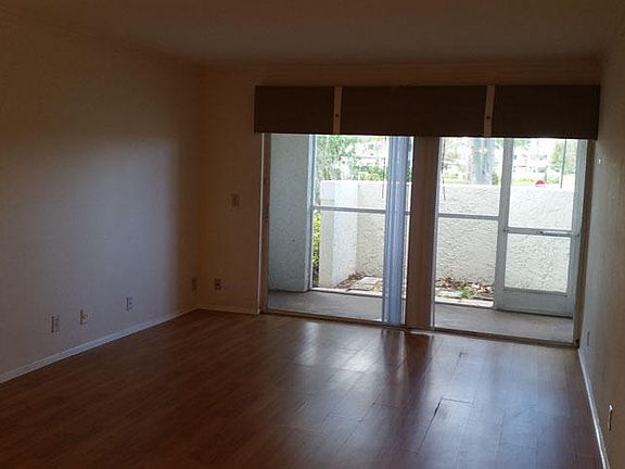 2nd image of 1531 SE Royal Green Cir APT R101