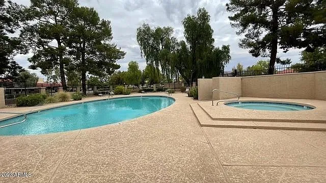 E Belleview Pl — Photo 56