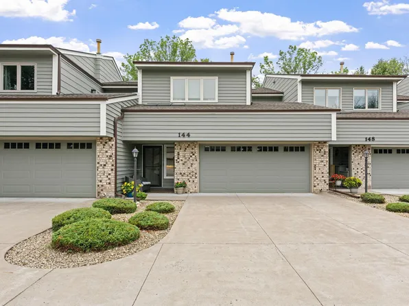 144 122nd Ave NW, Coon Rapids, MN 55448