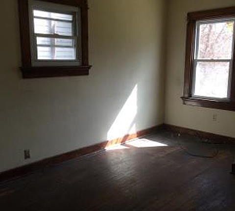 4th image of 660 Brooklyn Ave