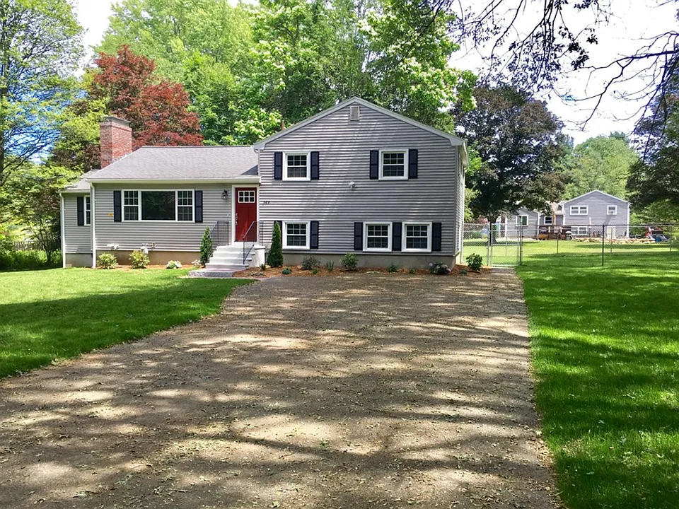 349 Stow Rd