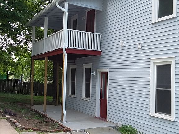 2nd image of 106 Young St