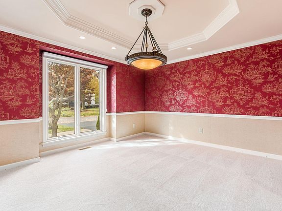 4th image of 6168 Abbotsford Dr
