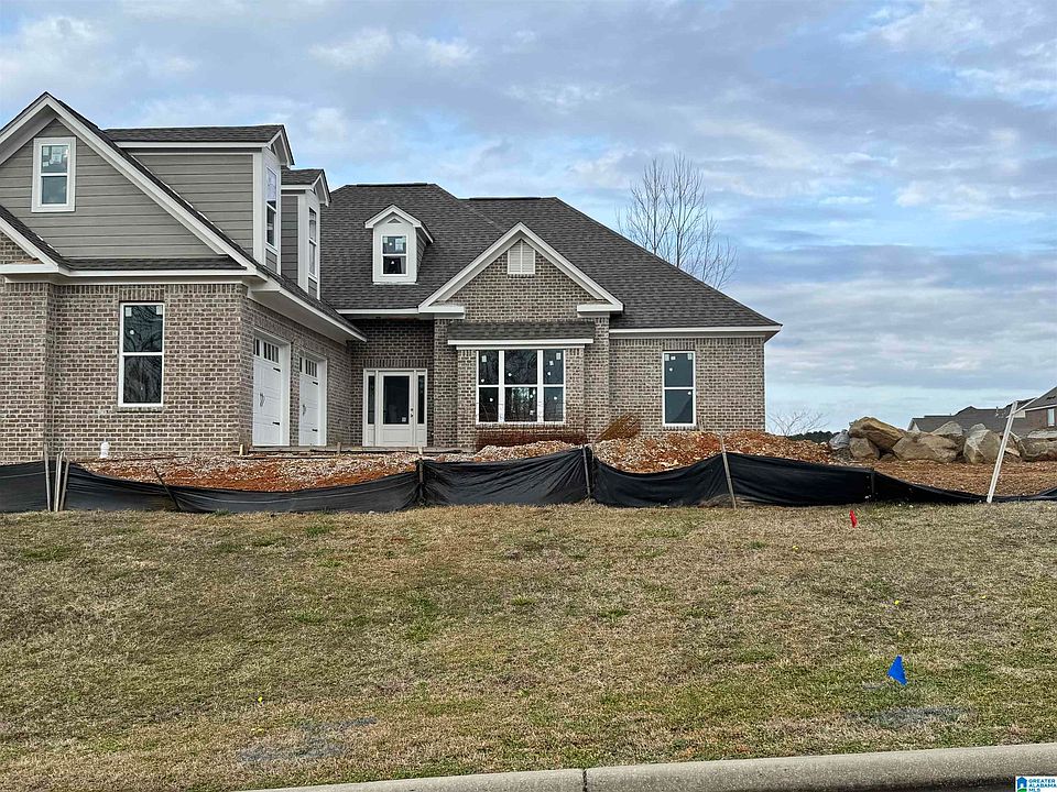 1st image of 694 Norfolk Dr
