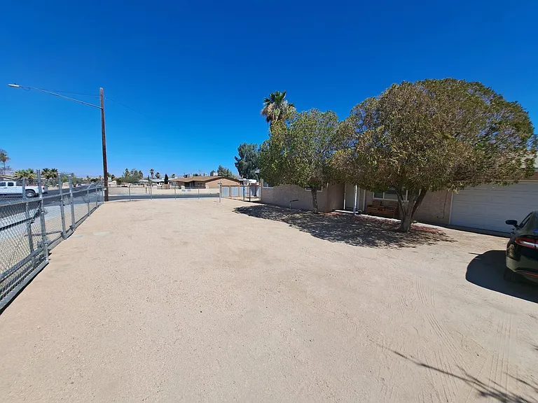 73223 Sun Valley Dr — Photo 12