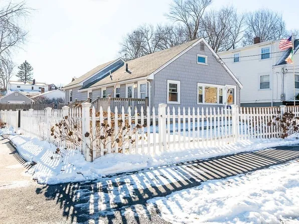 115 Crane St, Dedham, MA 02026