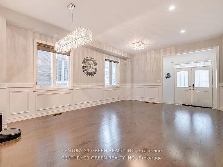 86 Colville Pl — Photo 6