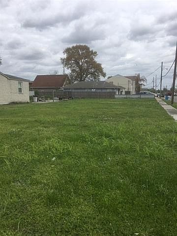 1st image of 3504 Fenelon St