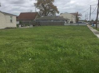 3504 Fenelon St, Chalmette, LA 70043