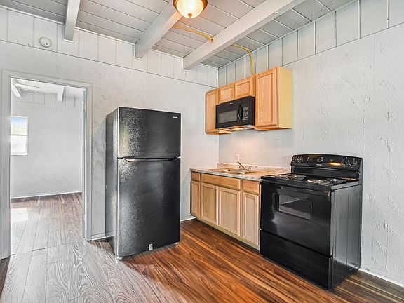 3rd image of 906 E 123rd Ave APT B