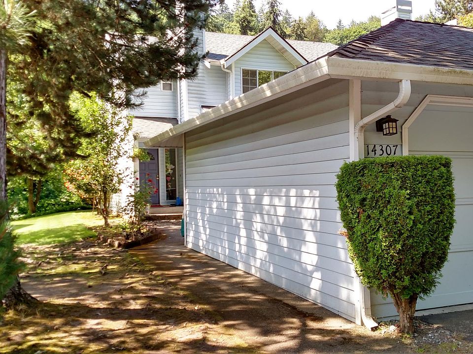 1st image of 14307 SE 42nd Ln #4