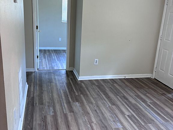 5th image of 3023 N 48th St APT B