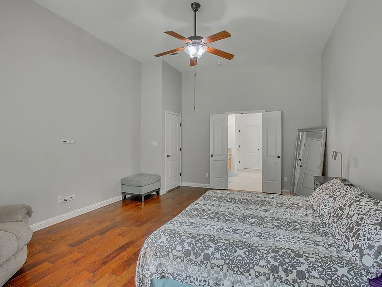 12221 Montclair Bnd — Photo 21