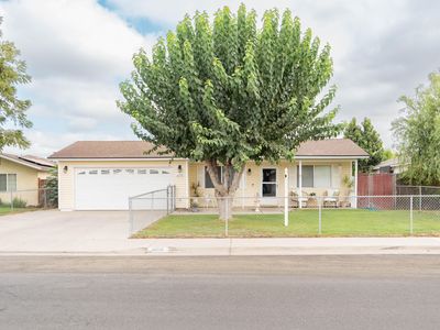 2250 W Aurora Avenue, Porterville, CA, 93257