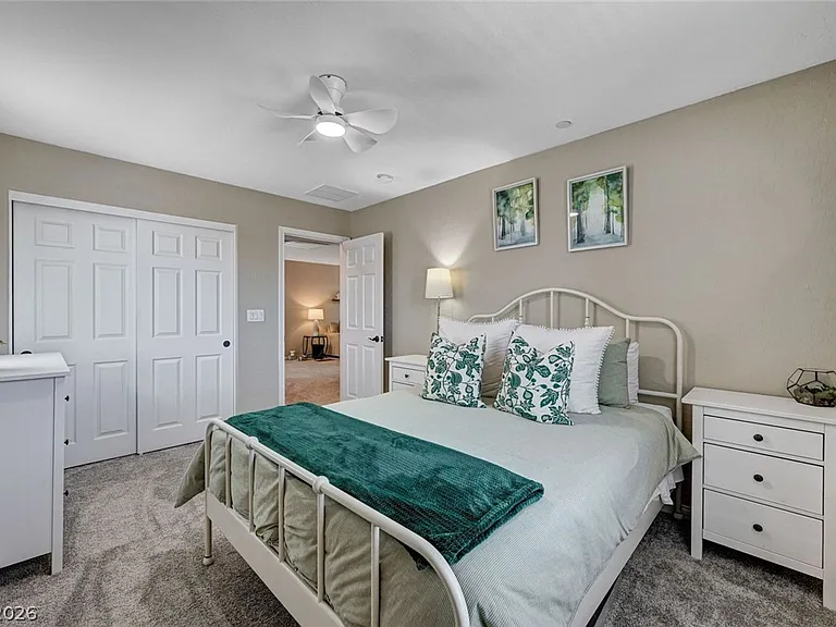 372 Silva Pl — Photo 23